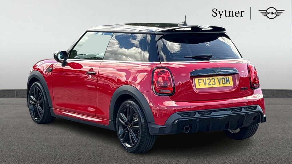 Mini Hatch 1.5 Cooper Sport FV23VOM Red #2