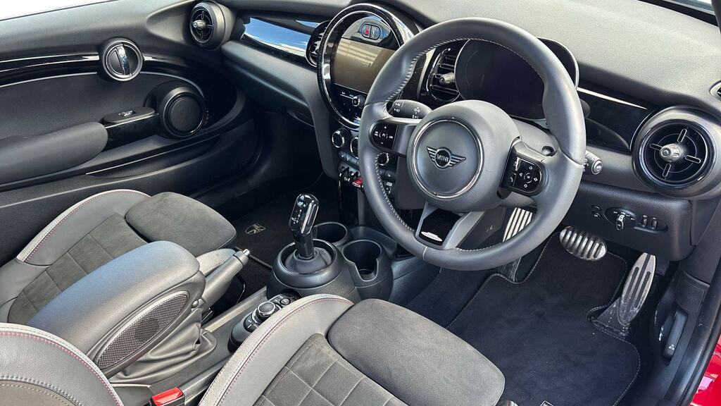 Mini Hatch 1.5 Cooper Sport FV23VOM Red #6