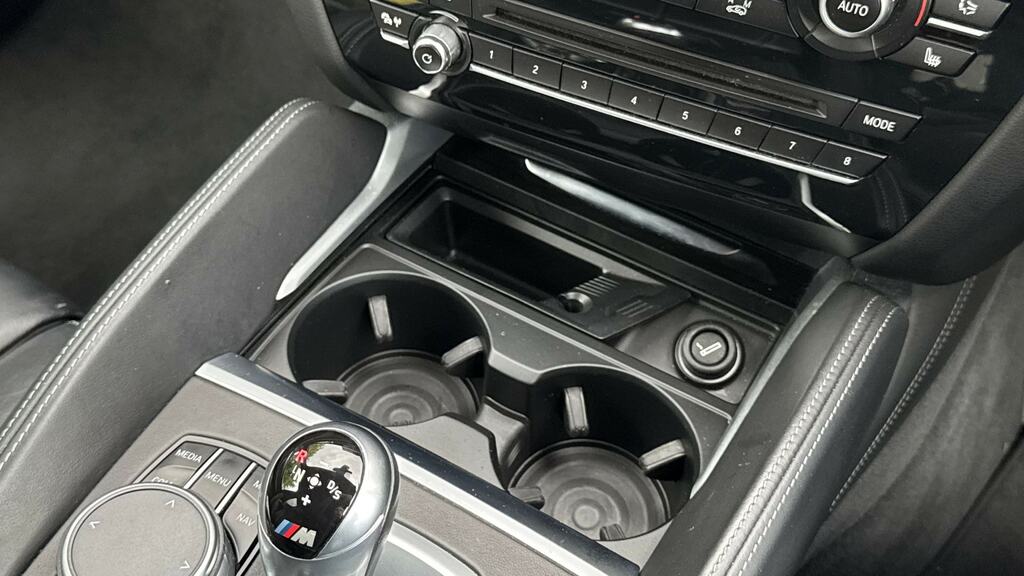 BMW X5 M M Sport Black #30