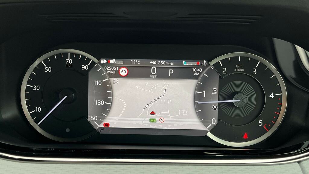 Land Rover Range Rover Evoque 2.0 D200 R-dynamic S White #16