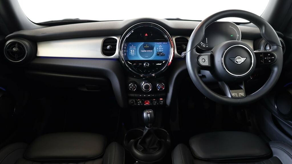 Mini Hatch 1.5 Cooper Exclusive Black #4