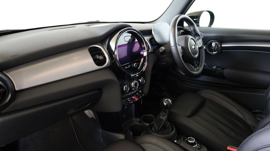 Mini Hatch 1.5 Cooper Classic Blue #7