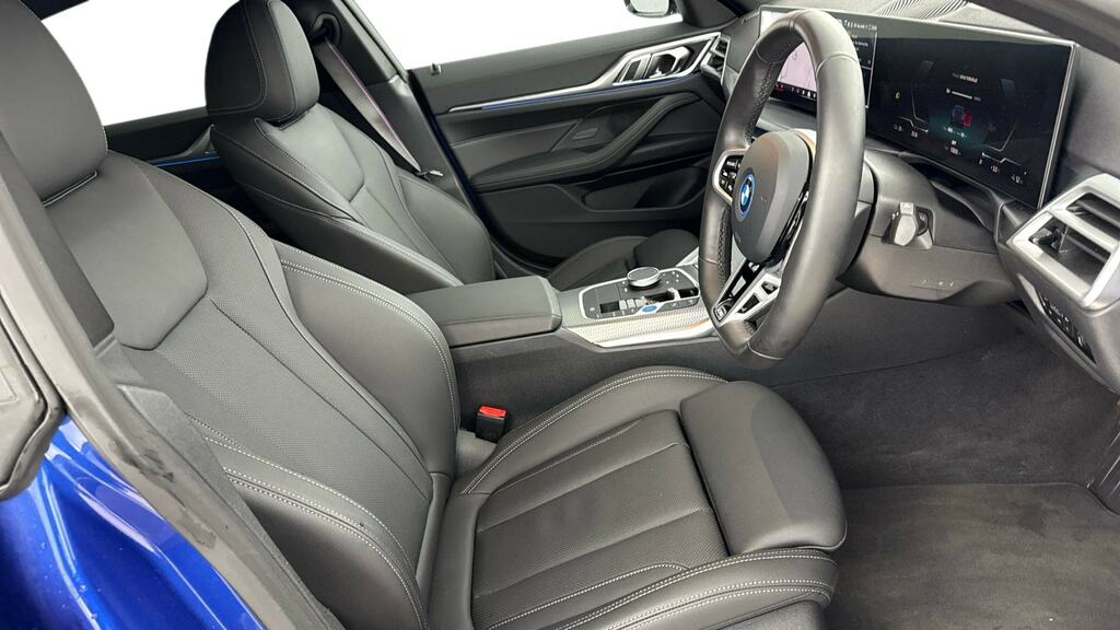 BMW i4 Edrive40 M Sport Red #11