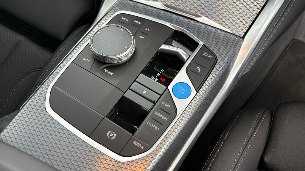 BMW i4 Edrive40 M Sport Red #10