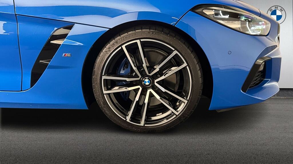 BMW Z4  Blue #17
