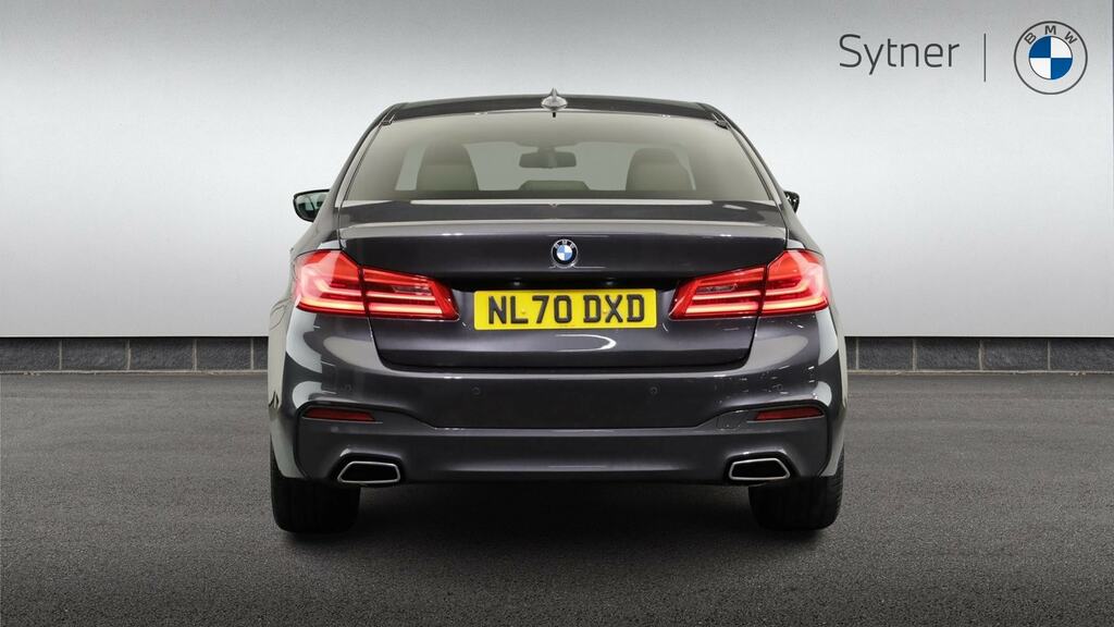 BMW 5 Series Saloon Grey #15