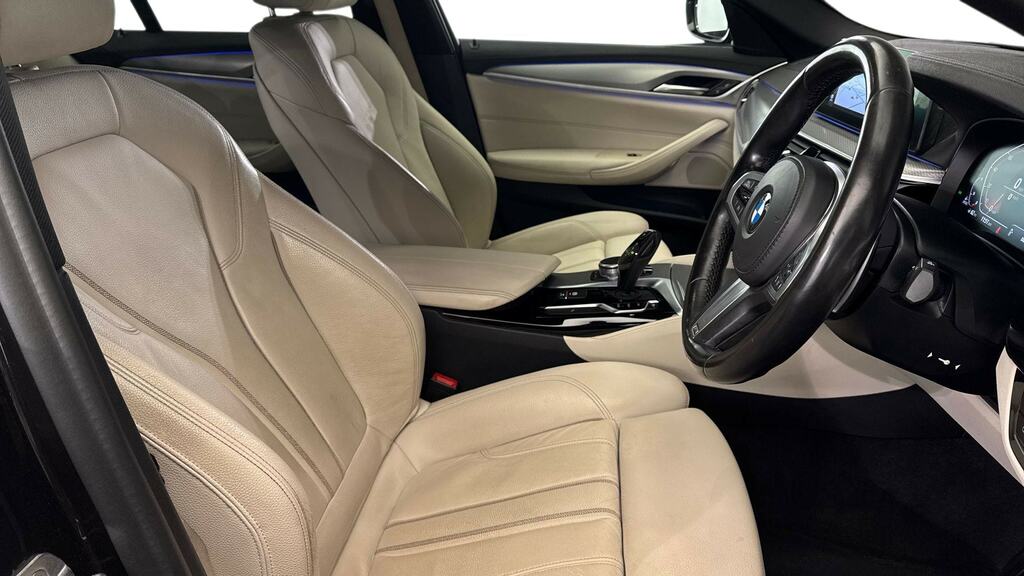 BMW 5 Series Saloon Grey #11