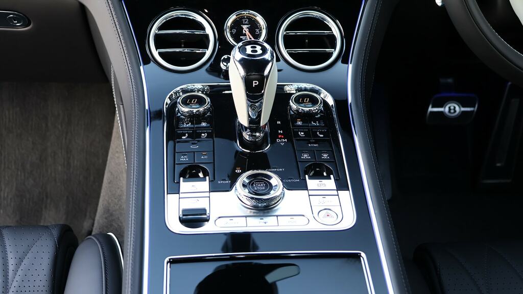 Bentley Continental Gt 4.0 V8 Black Edition Black #38