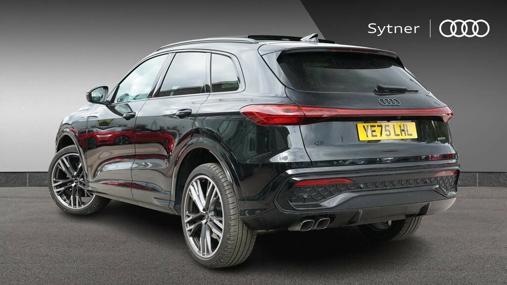 Audi Q5 2.0 Tdi Quattro Edition 1 S Tronic YE75LHL Black #3