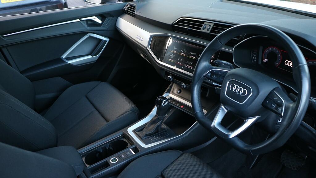 Audi Q3 35 Tfsi Sport S Tronic YK70ZYZ White #6