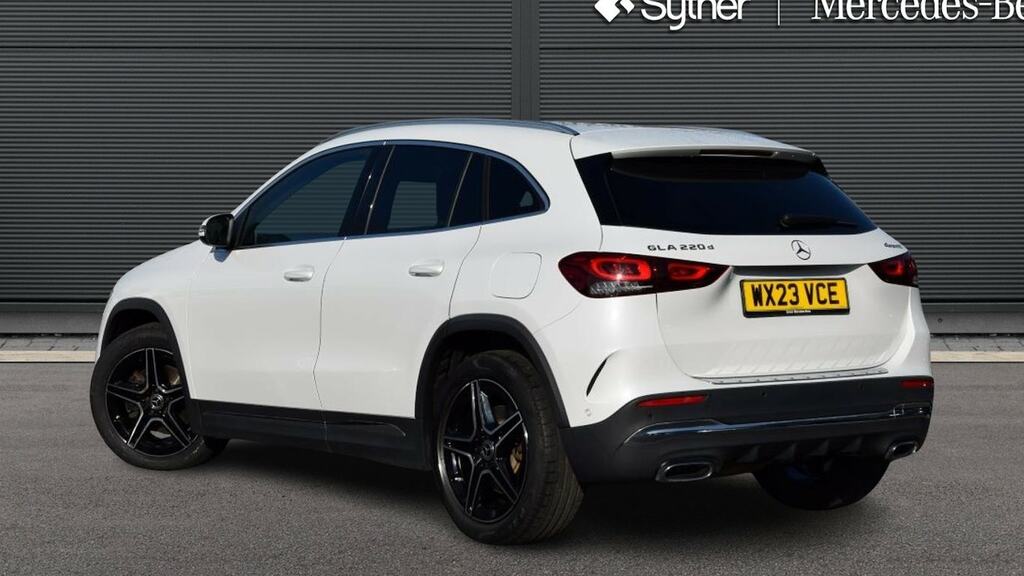 Mercedes-Benz GLA Class Gla 220D 4Matic Amg Line Executive WX23VCE White #2