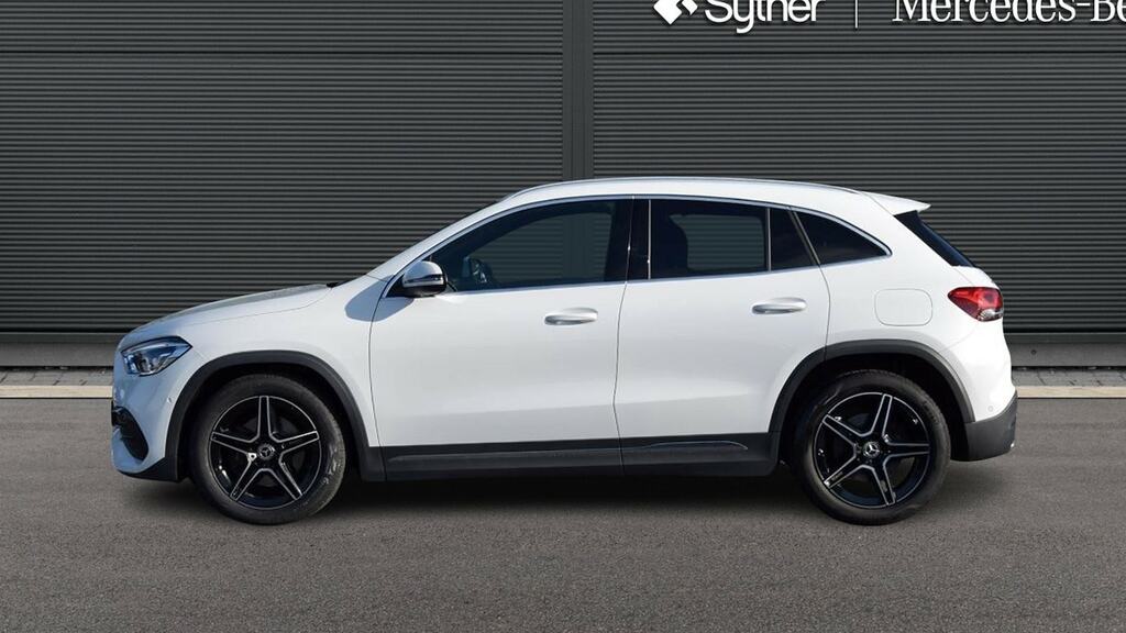 Mercedes-Benz GLA Class Gla 220D 4Matic Amg Line Executive WX23VCE White #4