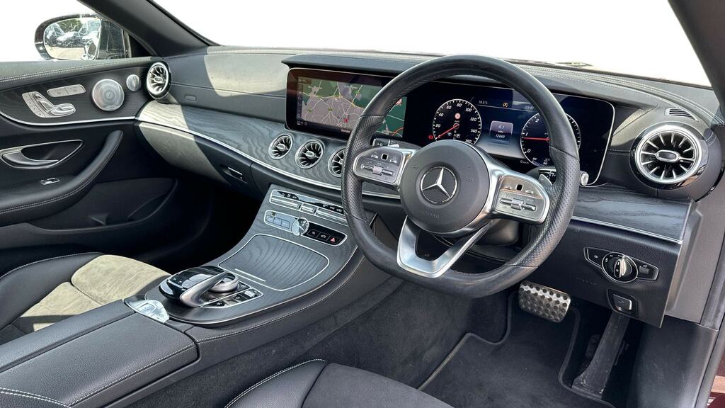 Mercedes-Benz E Class E300d Amg Line Night Ed Premium 9G-tronic Red #5