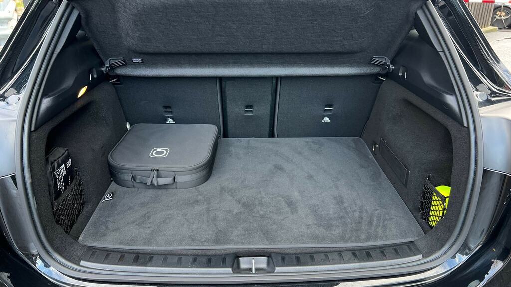Mercedes-Benz EQA Amg Line Grey #16
