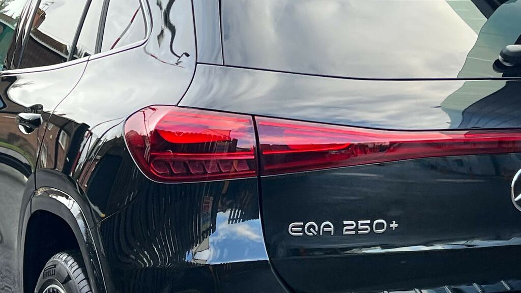 Mercedes-Benz EQA Amg Line Grey #19