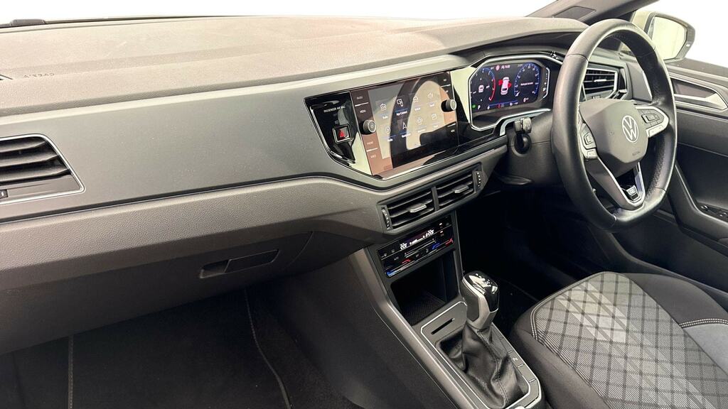 Volkswagen Polo 1.0 Tsi R-line Dsg Grey #2