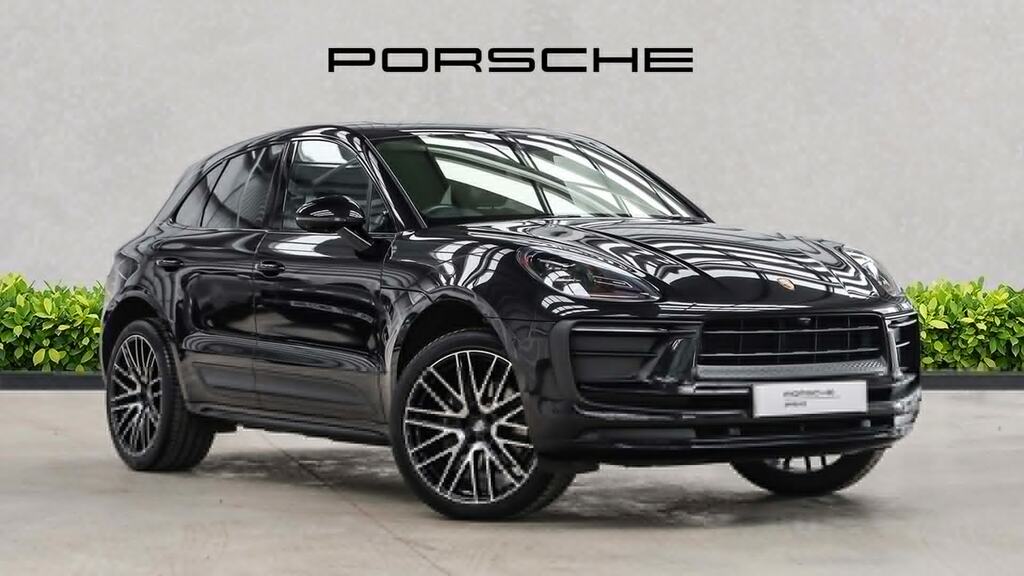 Porsche Macan 5dr Pdk Black