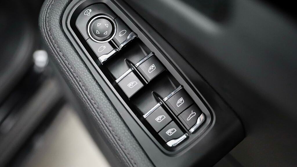 Porsche Macan Gts Pdk  #24