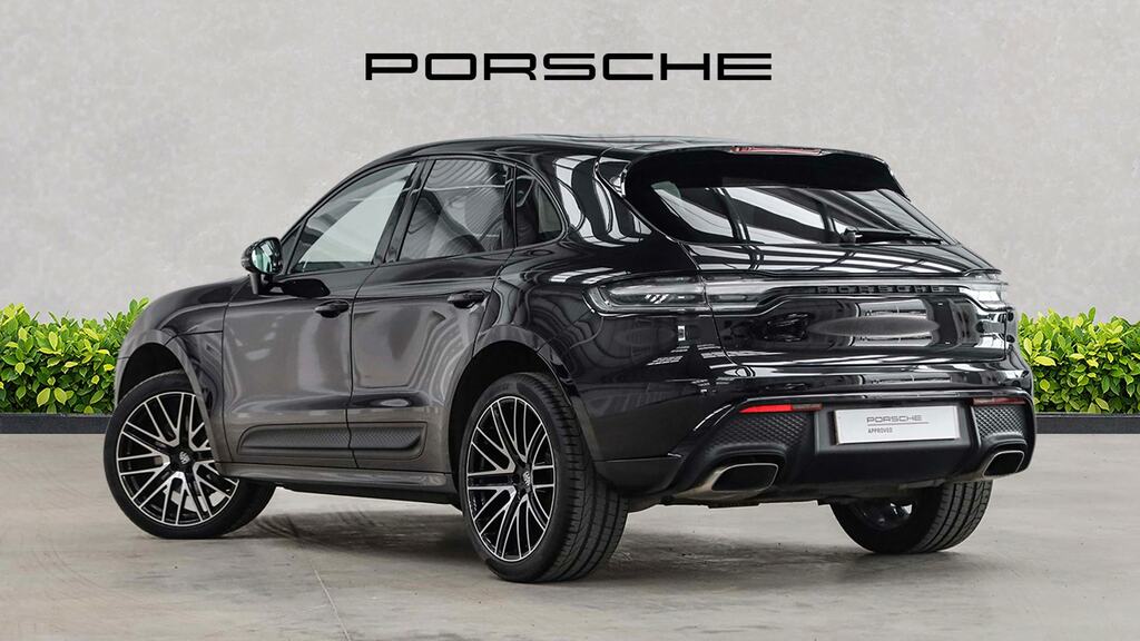 Porsche Macan 5dr Pdk Black #2
