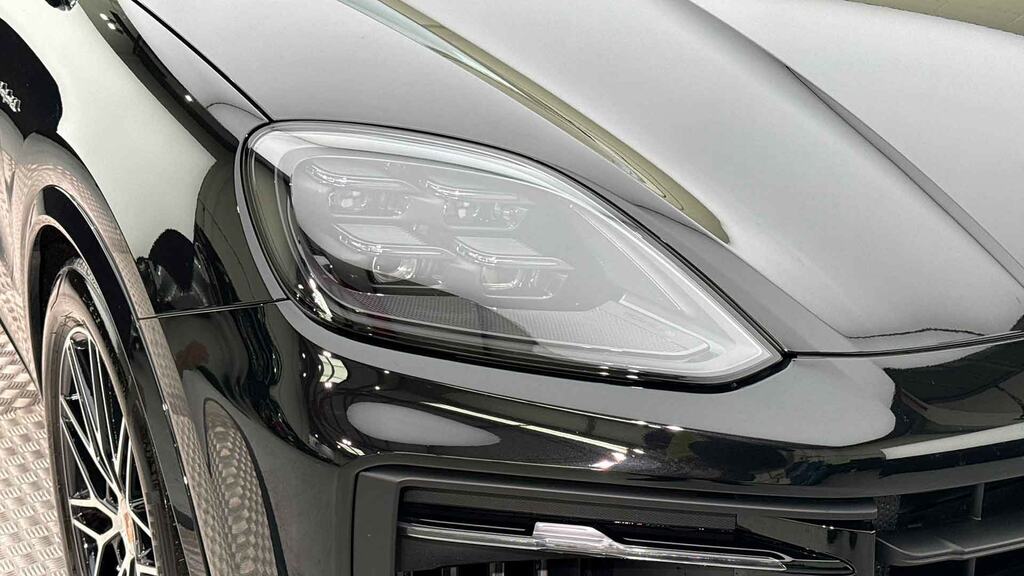 Porsche Cayenne V6 E-hybrid Blue #21