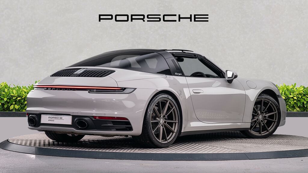 Porsche 911 Gt3  #12