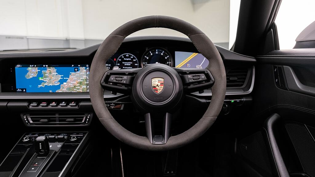 Porsche 911 Gt3  #23