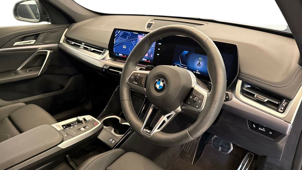 BMW X1 Sdrive 20I Mht M Sport Step YL25KPX Black #6