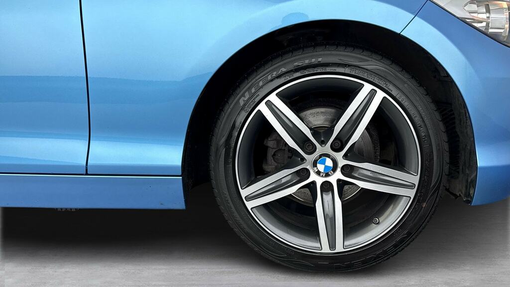 BMW 1 Series Hatchback White #14
