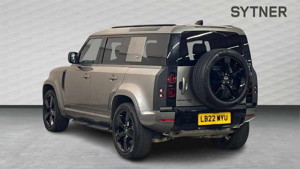 Land Rover Defender 110 3.0 P400 Xs Edition 110 LB22WYU Silver #2