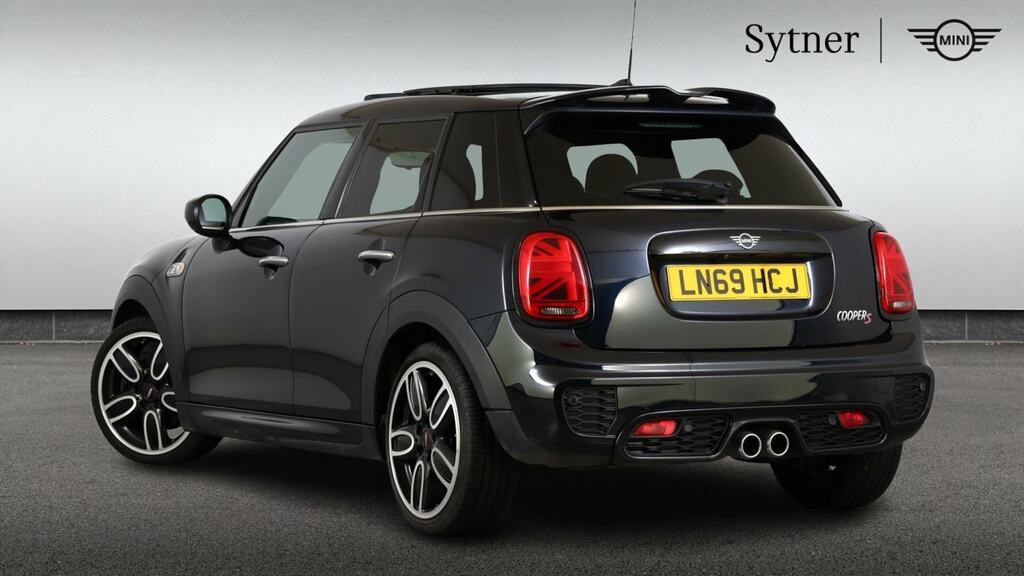 Mini Hatch 2.0 Cooper S Sport II Comfortnav Pack LN69HCJ Black #2