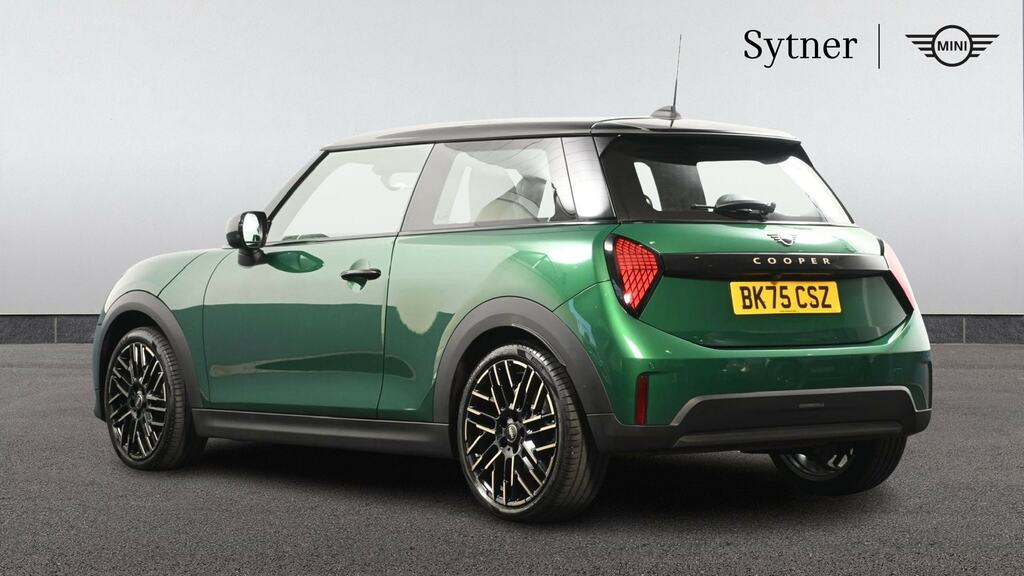 Mini Hatch 160Kw Se Exclusive Level 3 54Kwh White #2