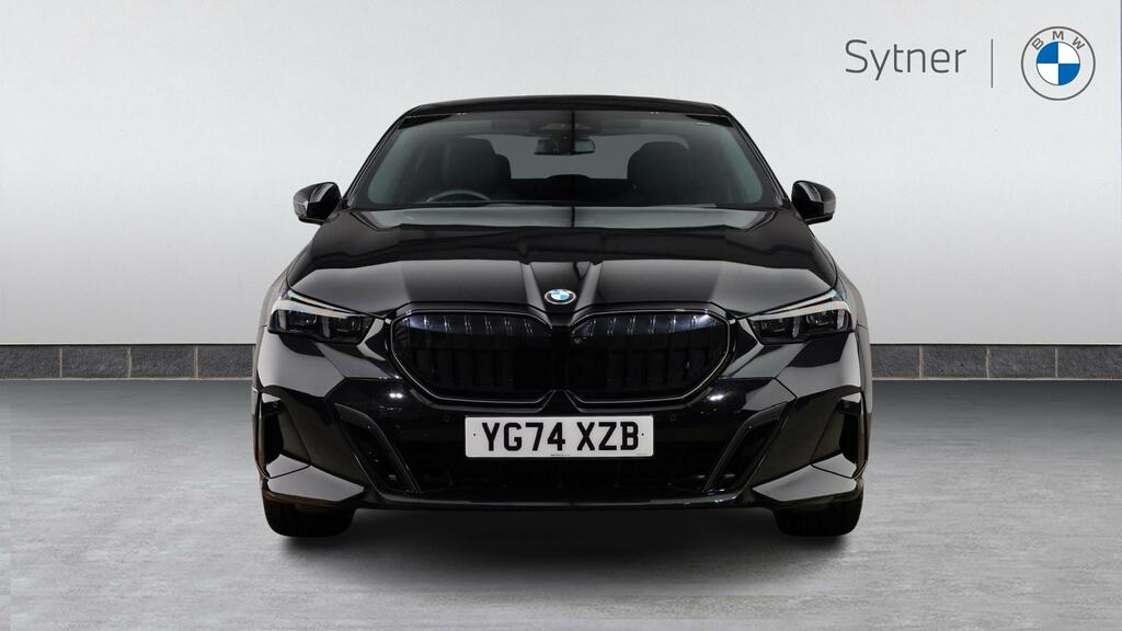 BMW 5 Series Saloon Grey #16