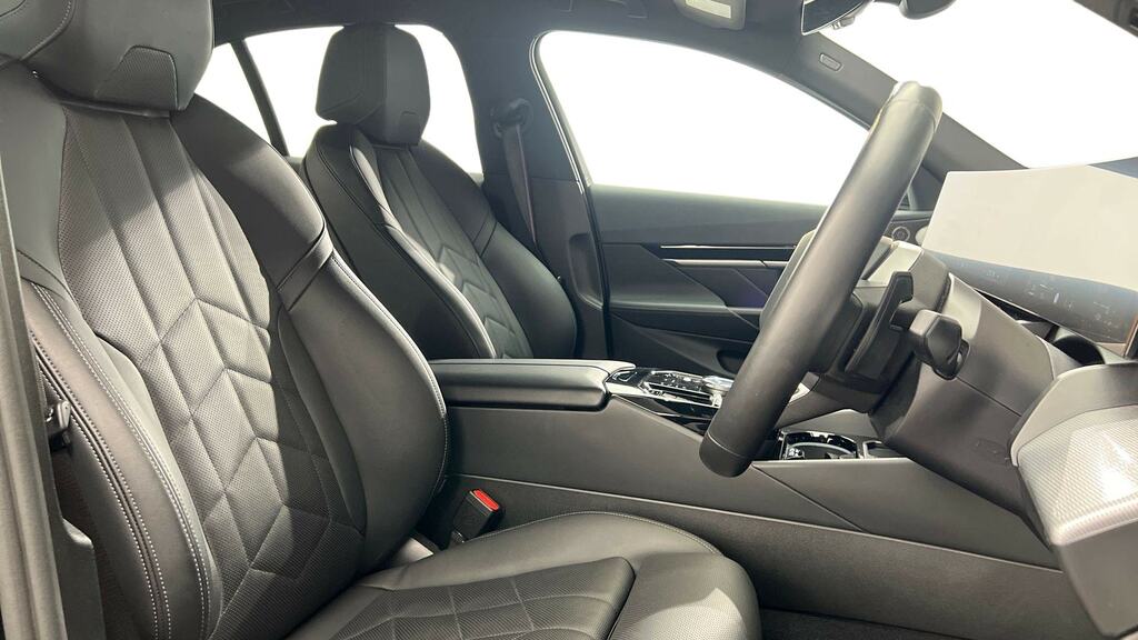 BMW 5 Series Saloon Grey #11
