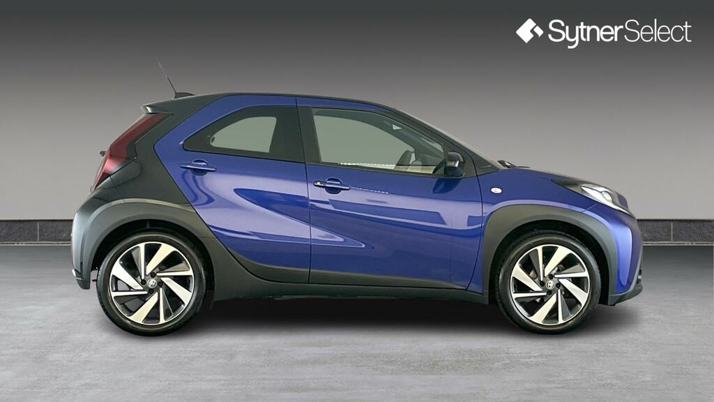 Toyota Aygo X 1.0 Vvt-i Exclusive Blue #3