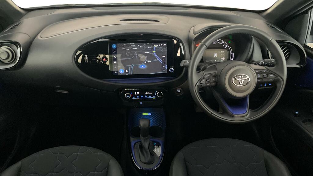 Toyota Aygo X 1.0 Vvt-i Exclusive Blue #6