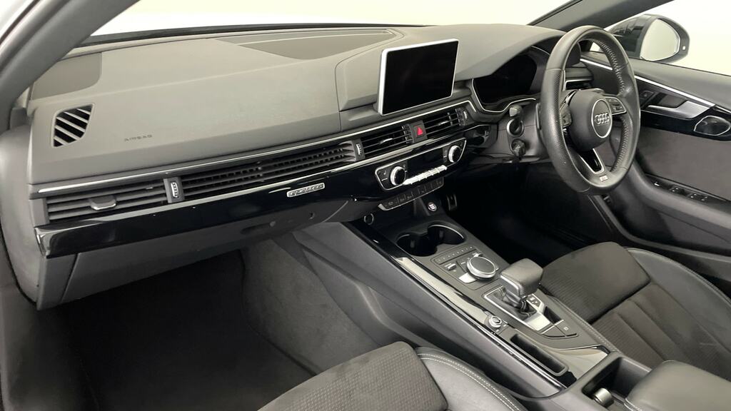 Audi A4 Avant S Line White #11
