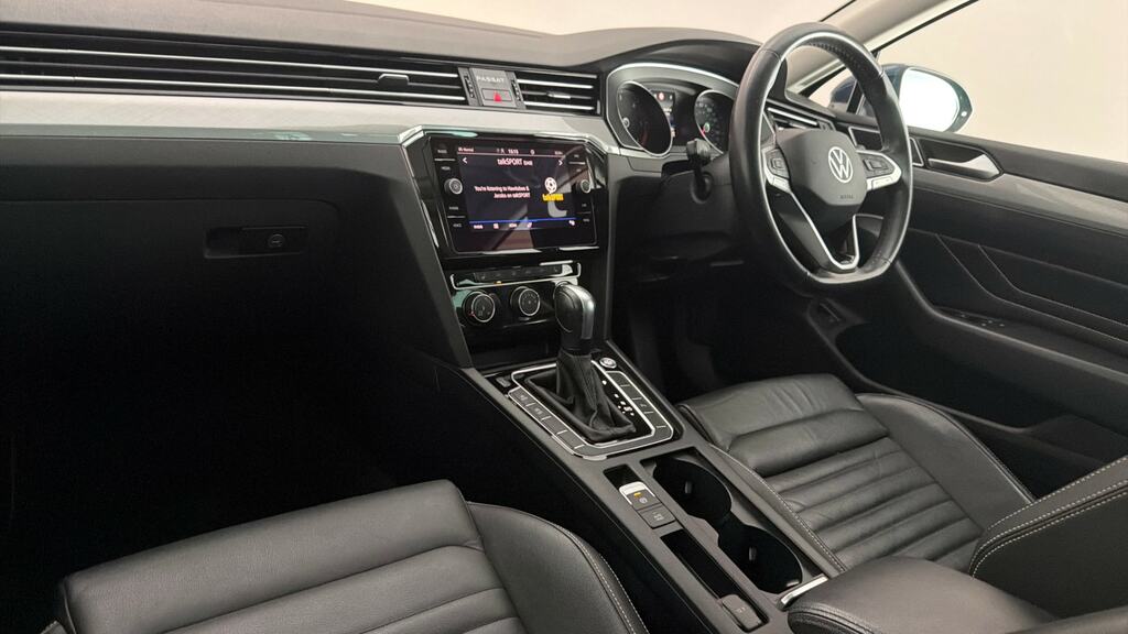 Volkswagen Passat Gte White #11