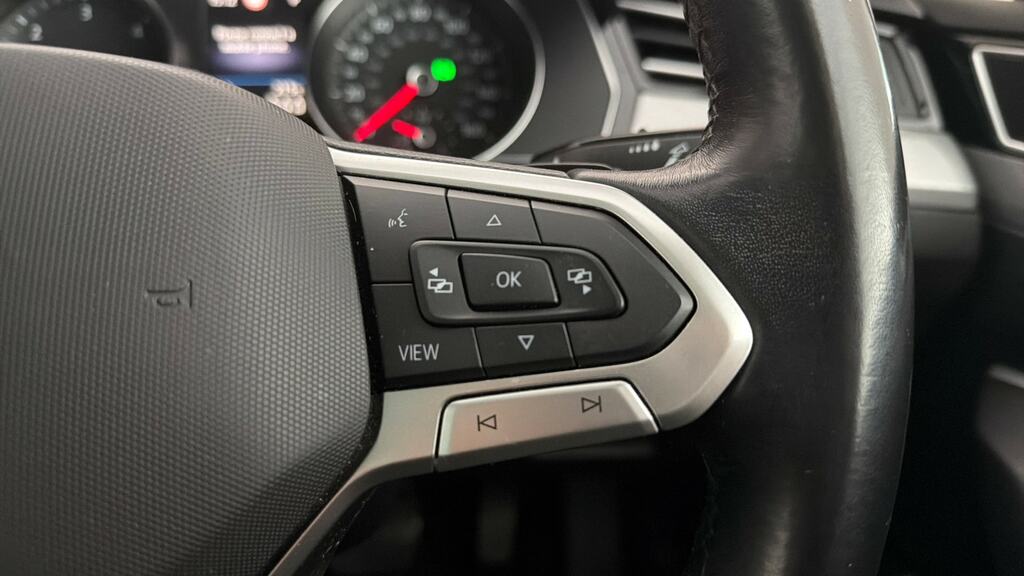 Volkswagen Passat Gte White #18