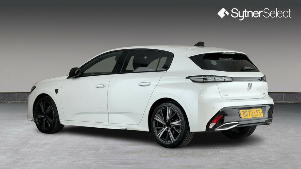 Peugeot 308 1.2 Puretech 130 Gt Premium Eat8 Digitall White #2