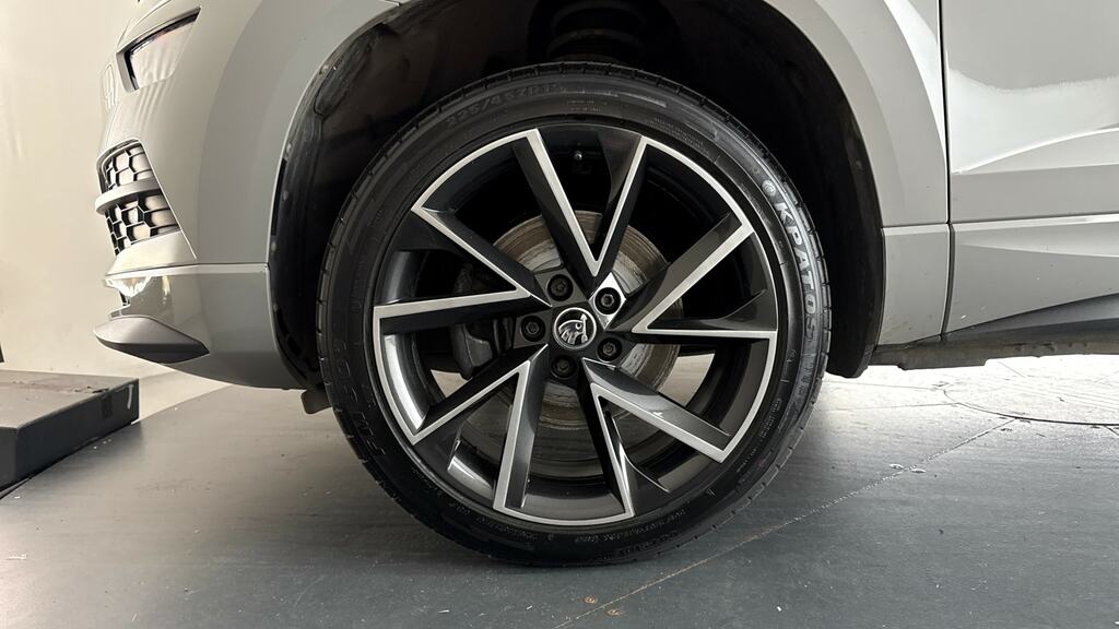 Skoda Karoq Se L Tsi Grey #24