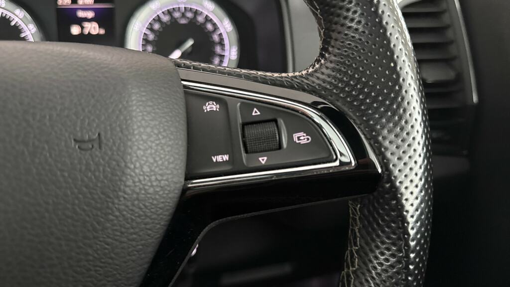 Skoda Karoq Se L Tsi Grey #18
