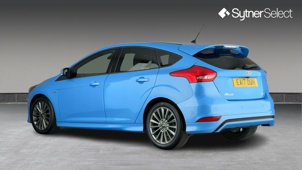 Ford Focus 1.5 Tdci 120 St-line Powershift Blue #2