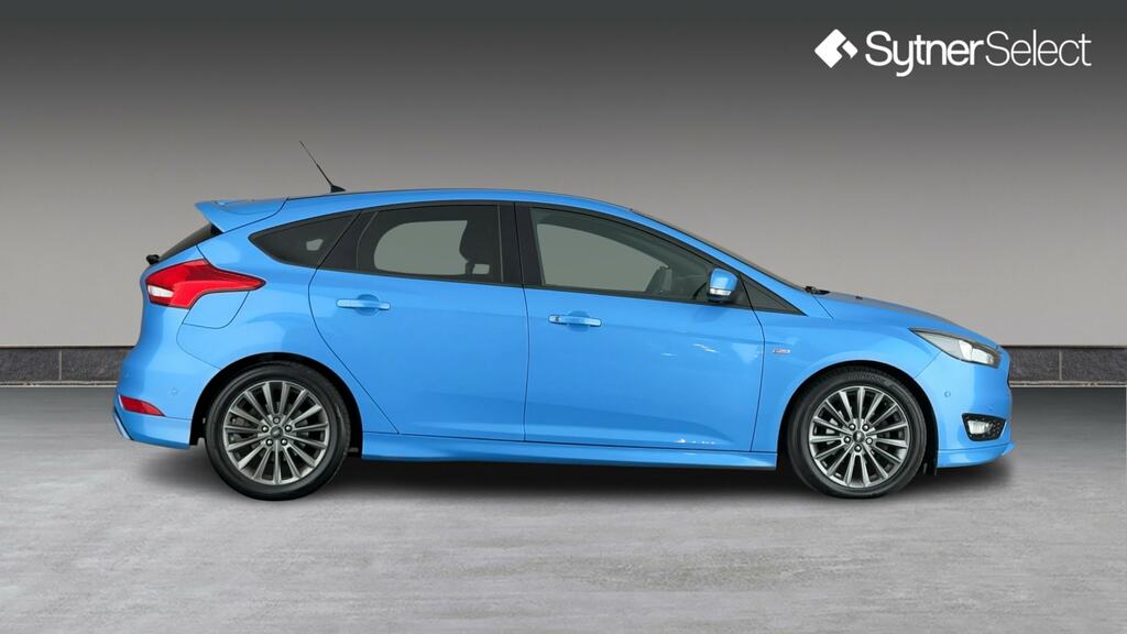 Ford Focus 1.5 Tdci 120 St-line Powershift Blue #3