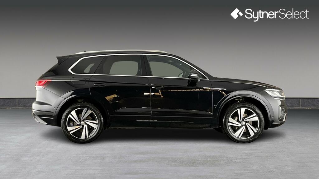 Volkswagen Touareg 3.0 V6 Tdi 4Motion R-line Tech Tip NU69UWL Black #3