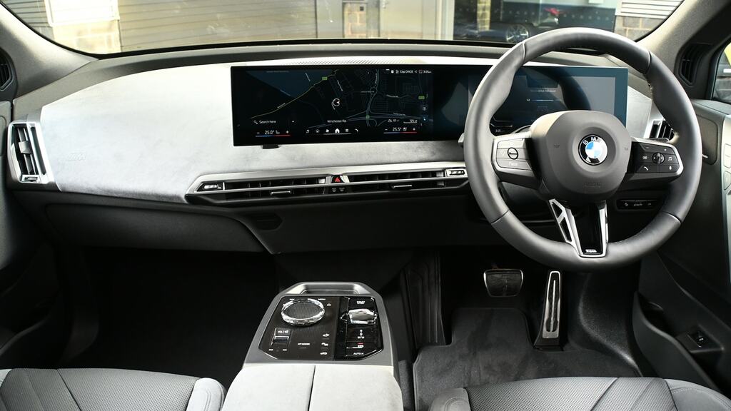 BMW iX 400Kw Xdrive60 M Sport 112Kwh Tech Black #4
