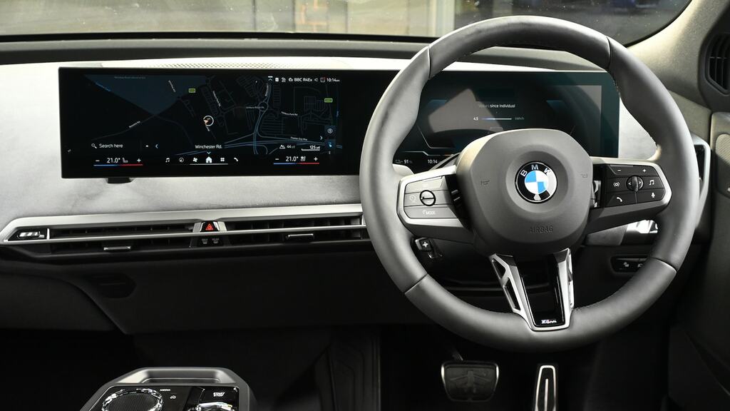 BMW iX 400Kw Xdrive60 M Sport 112Kwh Skylounge Black #5