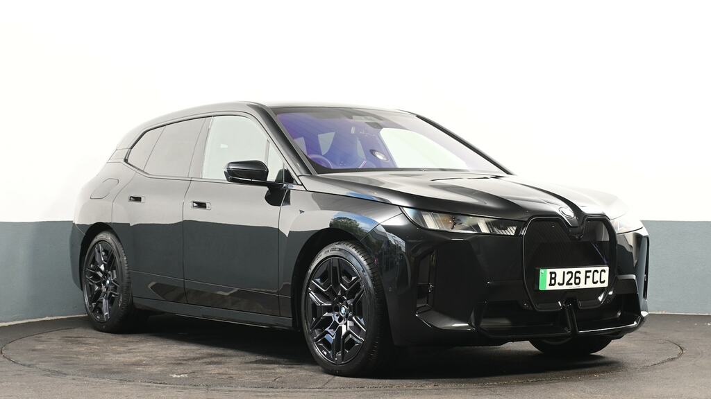 BMW iX 400Kw Xdrive60 M Sport 112Kwh Skylounge Black
