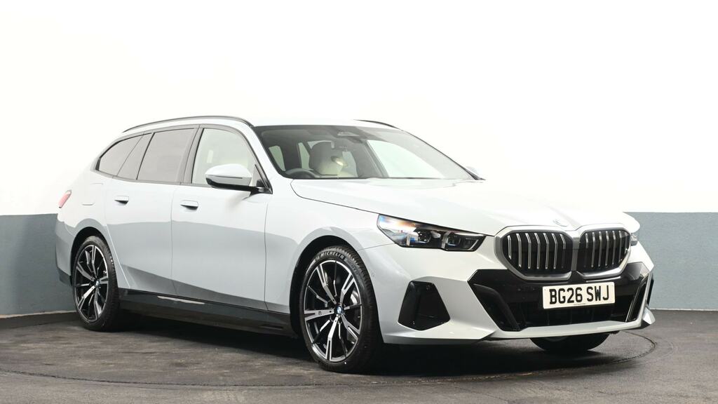 BMW 5 Series 530E M Sport Grey