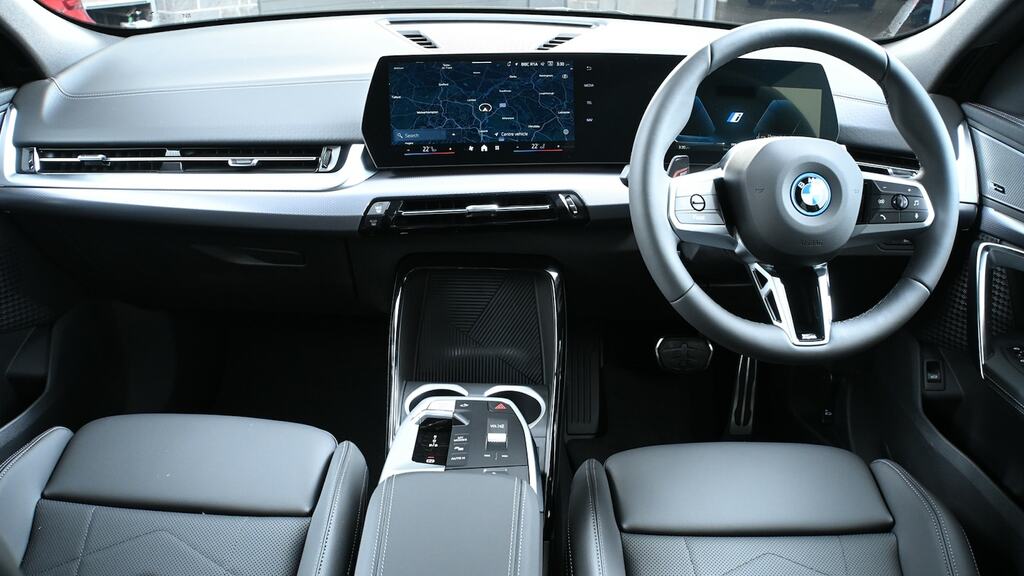 BMW iX2 230Kw Xdrive30 Shadow Edition 65Kwh Grey #4