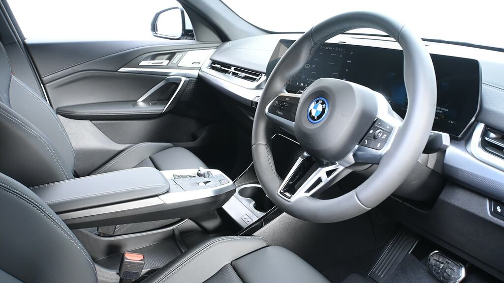 BMW iX2 230Kw Xdrive30 Shadow Edition 65Kwh Grey #6